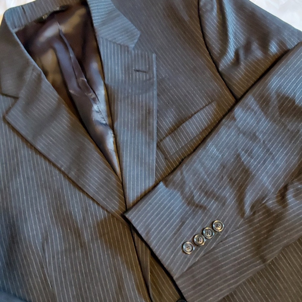 Jos A Bank Blazer Mens 43L Charcoal Pin Stripe 2 Button Sport Jacket Wool $650